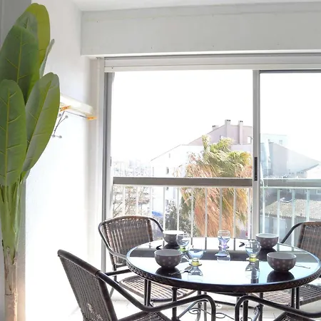 4 Pers, Cap D'agde, Proche Port - Fr-1-249-360